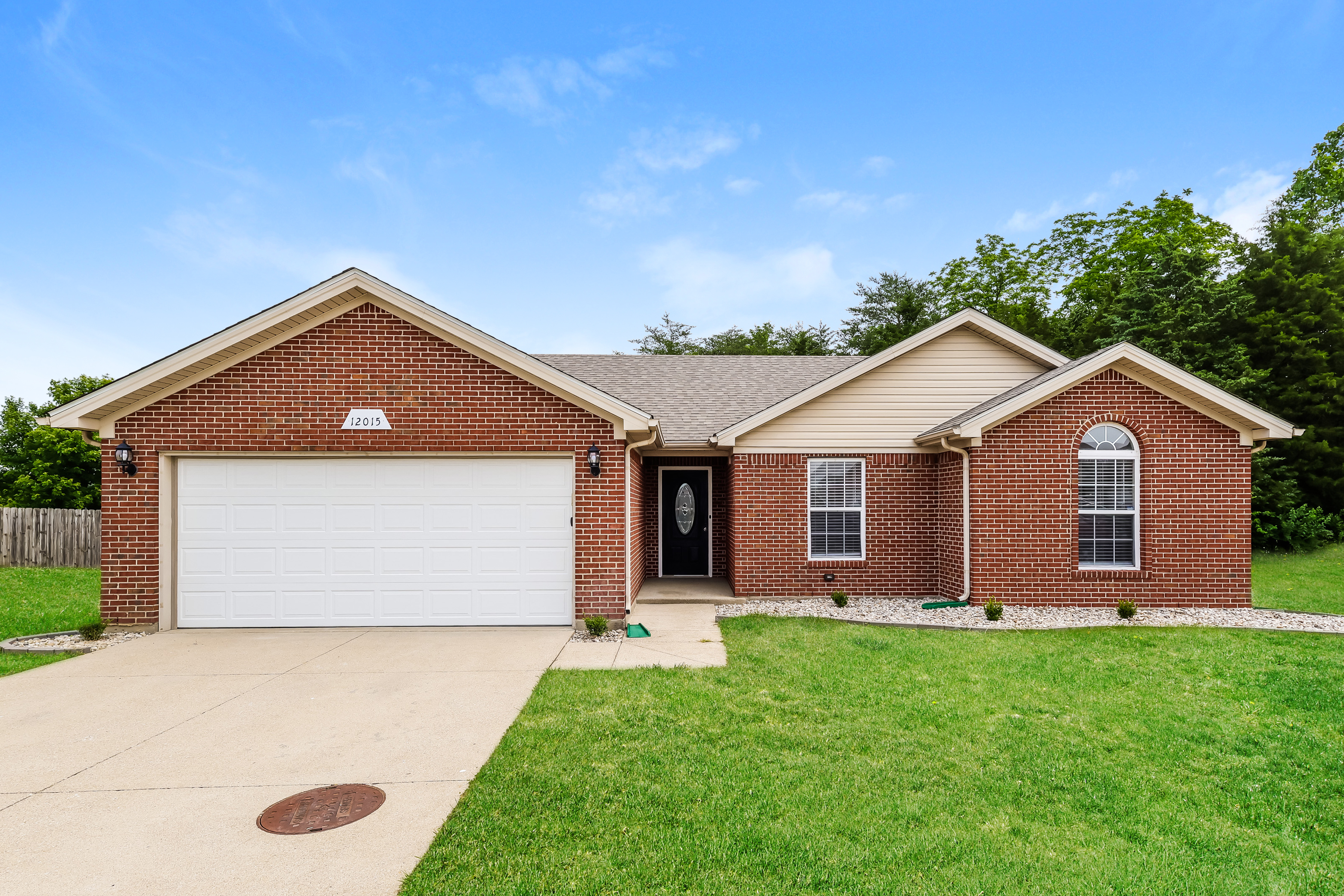 12015 Timberfield Court Sellersburg, IN 47172